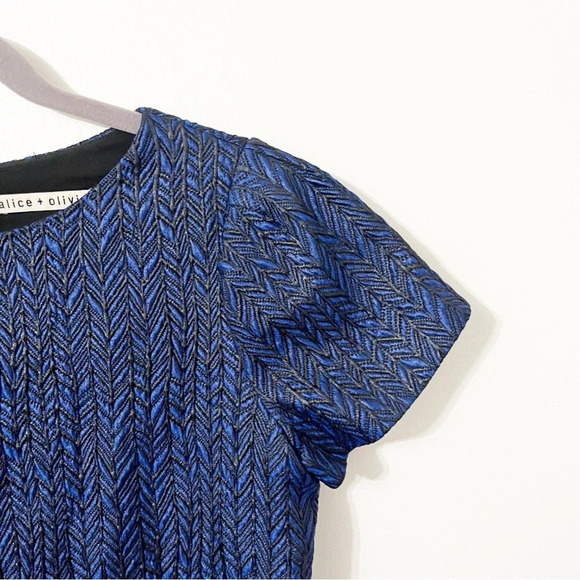 Alice & Olivia Dress Women's 6 Liv Blue Herringbone Jacquard Drop Waist Party - Picture 6 of 9